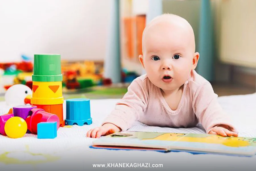 کتاب خواندن برای نوزاد