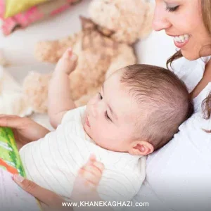کتاب خواندن برای نوزادان